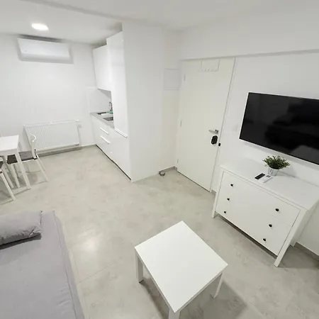 Krasny - 5 V Blizkosti Centra Apartman *